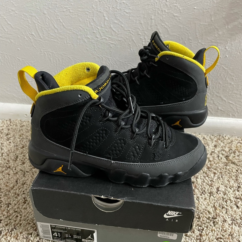 Jordan Retro 9 (GS)